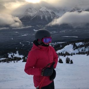 Meet your Posher, Natalie